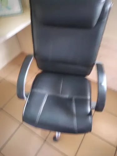 Cadeiras e moveis escritorio