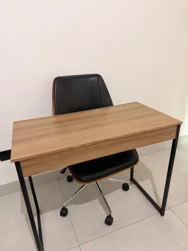 Escrivaninha industrial - mesa de estudo