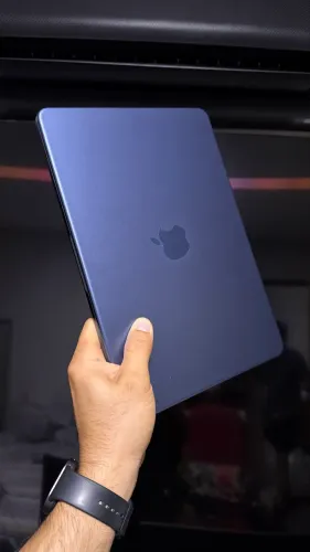 MacBook neo 256GB