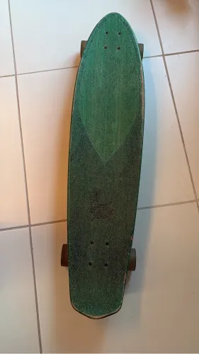 Skate Modelo Cruiser Globe Com Truck Slant