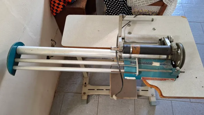 Maquina de cortar Viés