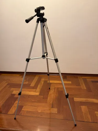 tripé para câmera ou celular