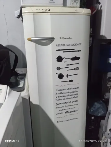 Refrigerador Electrolux 340 l