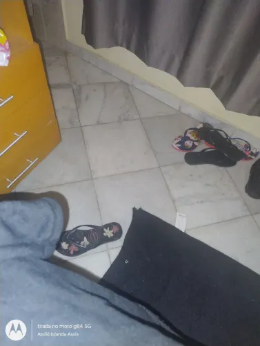 Máquina de corte e vinco e apetrechos 