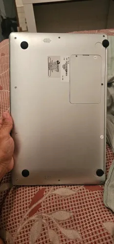Notebook no precinnho , ótimo estado !