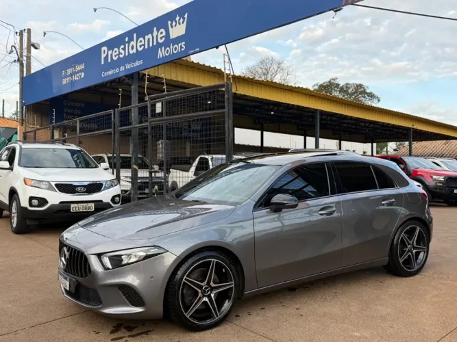 Mercedes-Benz A-250 2.0 TB Hatch 2019