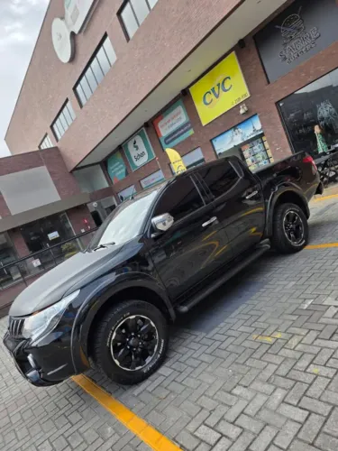 Mitsubishi L200 Triton Sport HPE 2.4 CD Diesel Aut. 2020
