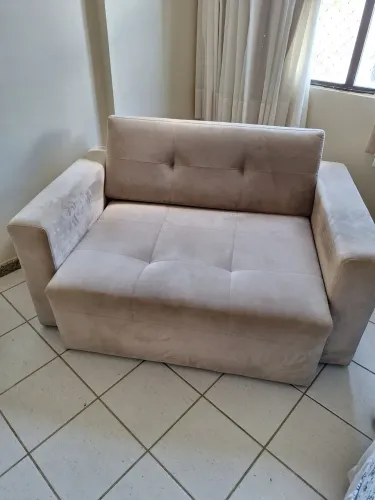 Sofá retrátil