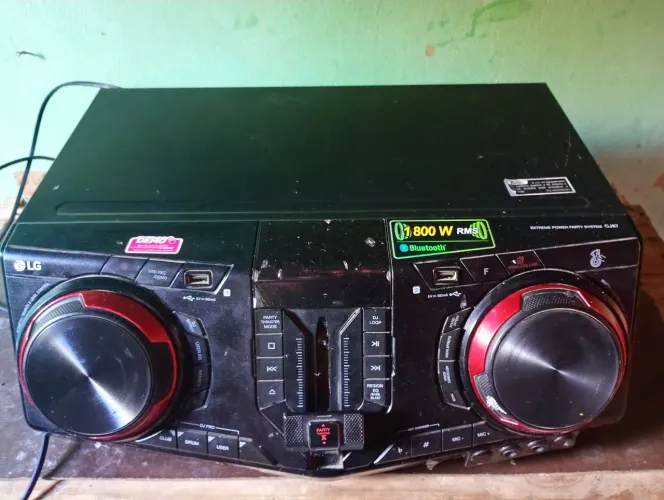 Aparelho de som LG xboom 1800w