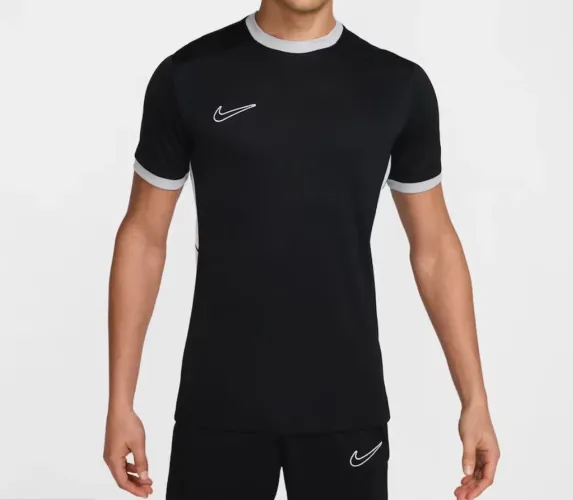 Conjunto nike dri-fit Preto G