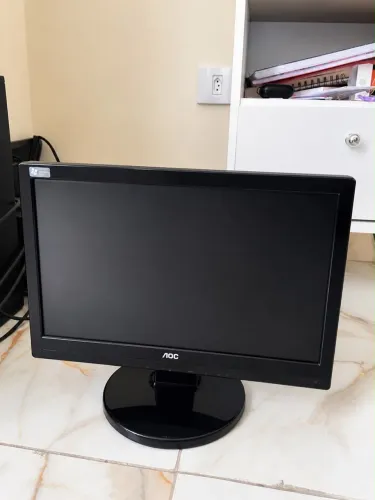 PC Completo com Monitor, Teclado e Mous