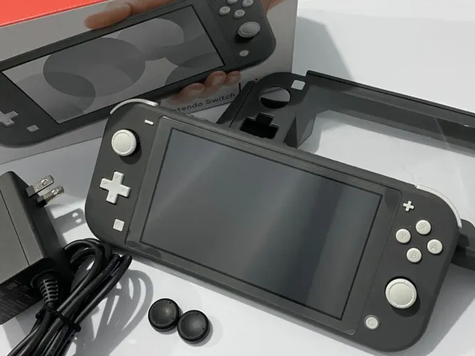 Nintendo Switch Lite 128gb Desbloqueado