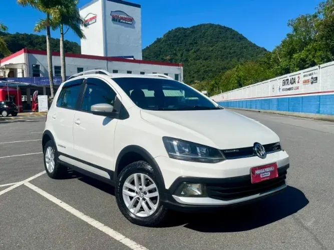 Volkswagen Crossfox 1.6 T. Flex 16V 5P 2016