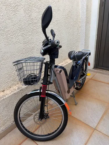 Vendo bike elétrica sem uso.