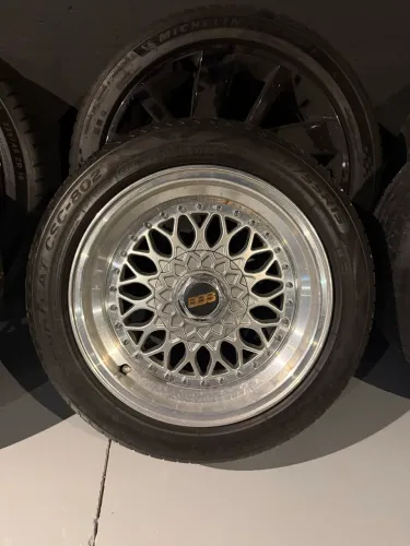 Rodas BBS aro 15 + Pneus em ótimo estado 