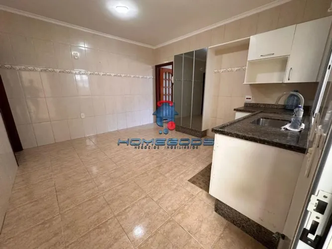 Casa à venda em Amparo, Arruda, com 3 quartos, com 230 m²
