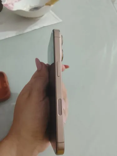 Vendo ou troco iPhone 16 pro 