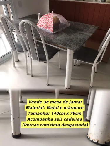 Mesa de jantar com 6 cadeiras