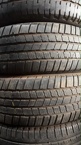 Pneus 245/65/17 marca Michelin