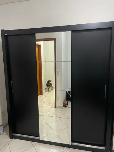 Vendo guarda roupa em perfeito estado! ENTREGA E MONTAGEM GRÁTIS 