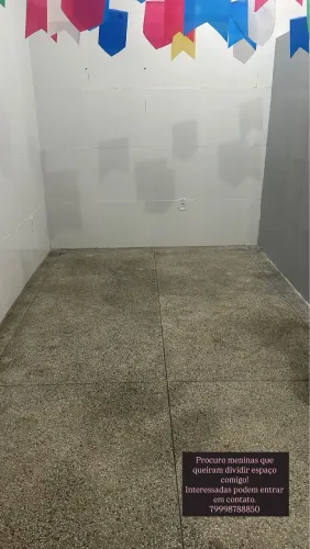 Procuro alguém para trabalhar no meu espaço