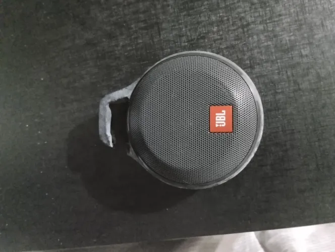 JBL clip+