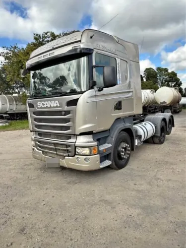 SCANIA 2013 caminhão scania r440