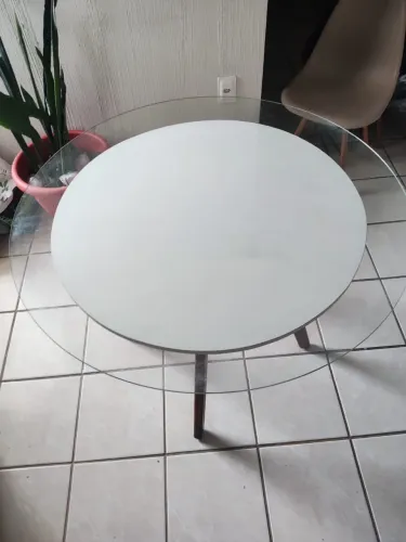 Mesa rendonda 1 metro e 20 centímetros 