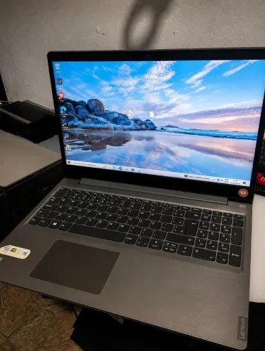 Notebook Lenovo 