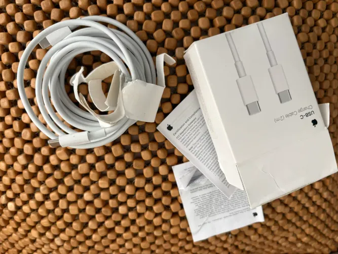 Cabo USB-C  Charge cable 2 metros 