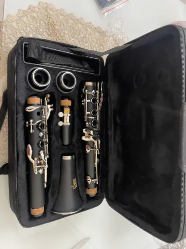 Clarinete konig novo + 3 palhetas plastireed