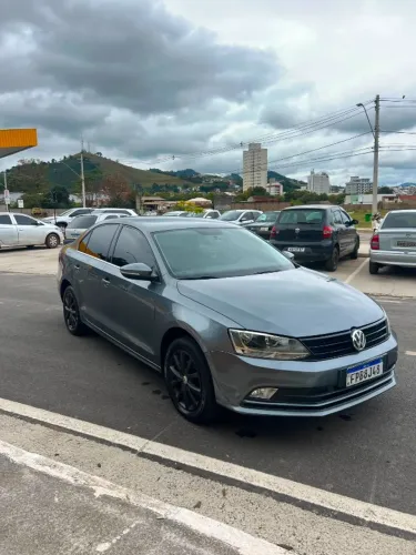 Volkswagen Jetta Trendline 2.0 T.flex 8V 4P Tip. 2015