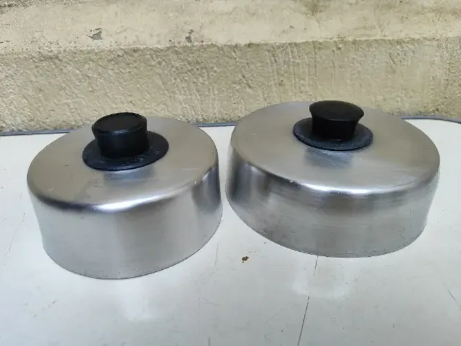 Kit com 2 Abafadores de Hambúrguer em Alumínio para Chapa em Alumínio