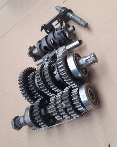 Cambio (engrenagens) Honda XLX250 / XLX350 