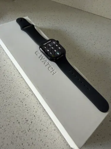 APPLE WATCH SERIES 11 42MM - PRATICAMENTE NOVO!