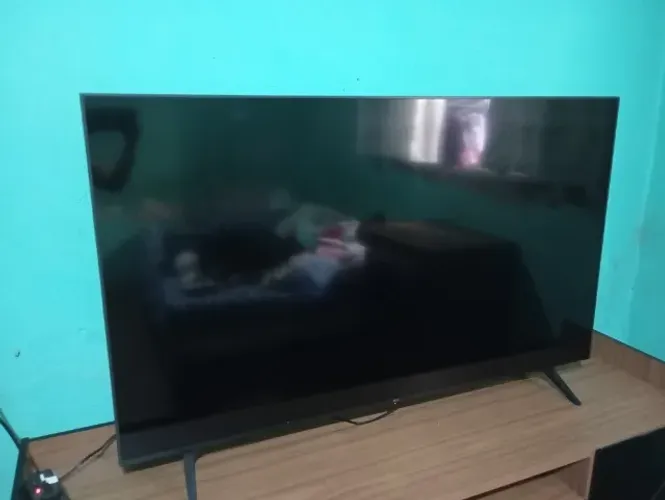 TV LG 55 4K (55UQ801C0SB) QUEBRADA (para peças)