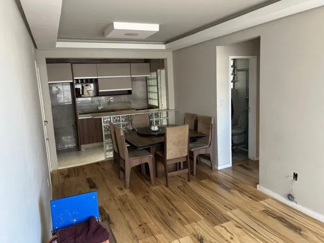 Apartamento com 2 quartos em Capoeiras, Florianópolis.