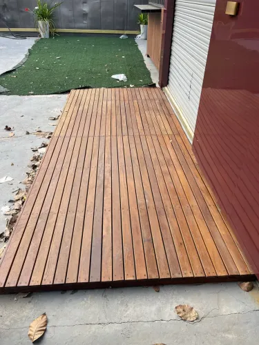 Deck de madeira