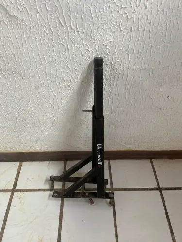 Barras paralelas de parede