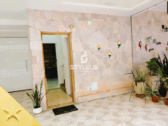 Casa de Vila Triplex Reformada com Piscina e Churrasqueira em Vila Isabel! M93H