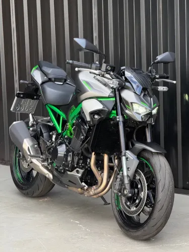 Z900 VERDE 2025/2026