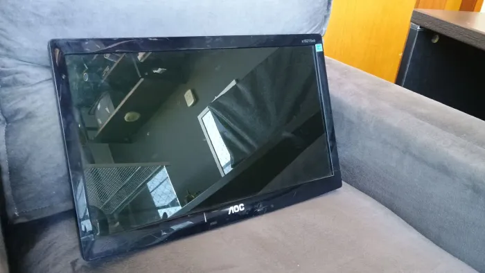 Monitor LED 15.6" AOC e1621Swb Bivolt VGA