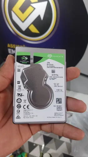 Vendo HD de 1tera slim pra Notebook