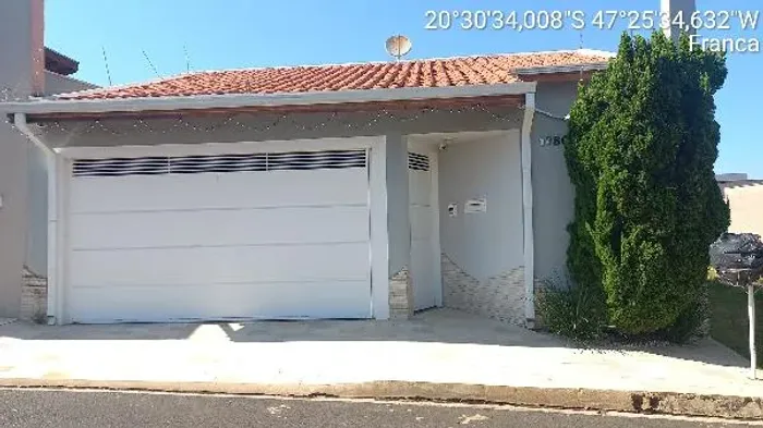 Oferta especial Casa no Residencial Meireles, Franca - SP, Nº 1980, 3 quartos, 211,5m² |