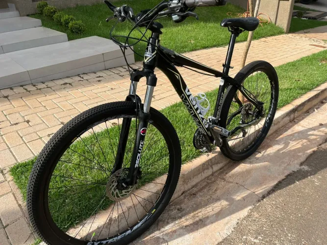 Mountain Bike Shimano kit Alívio 27 marchas, Alumínio, Aro 27, tamanho M (17), revisada