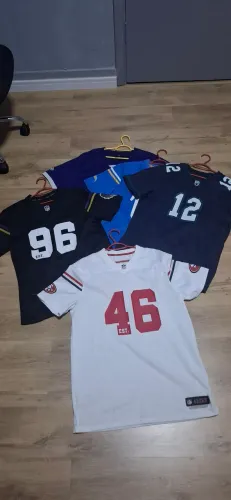 Camisas NFL Oficiais/ Qualquer uma por 120/ Usadas poucas vezes