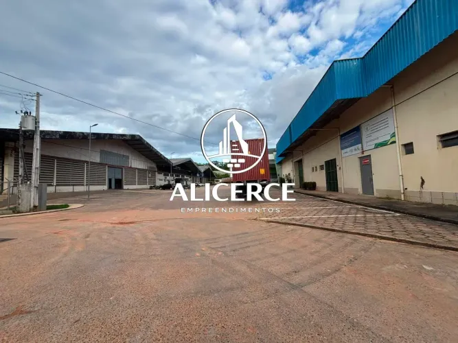 ALUGO GALPÃO DE 1.315 M2 PX AO DISTRITO INDUSTRIAL NIVEL 5
