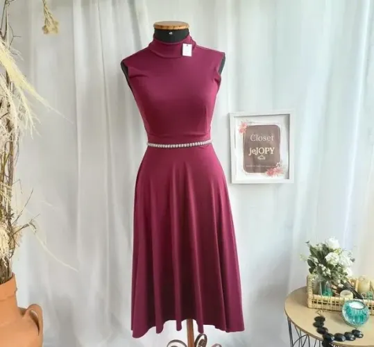 Vestido Vinho Elegante