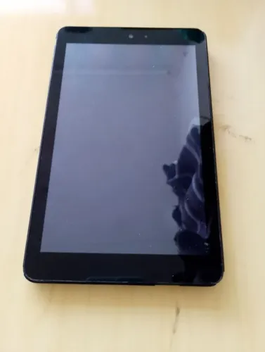 Tablet com nota fiscal tem trocar conector de carga 