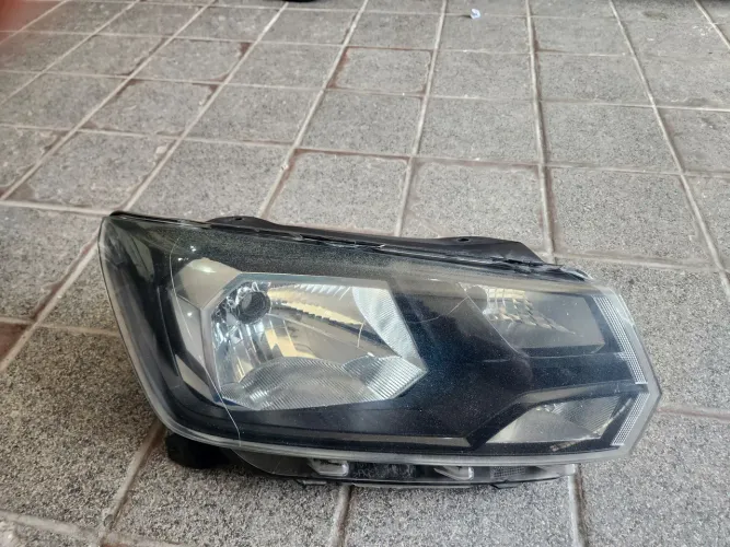 Farol Direito Gol Voyage Saveiro G8 Valeo Original Usado Com Detalhe<br>